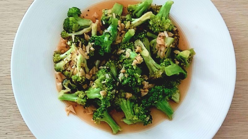 Garlic-Brocoli_stir_fry-the-pop-food