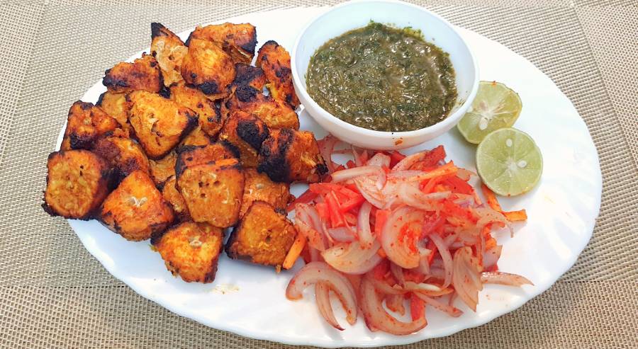 How to make Chicken Tikka Kebabs at home without a grill